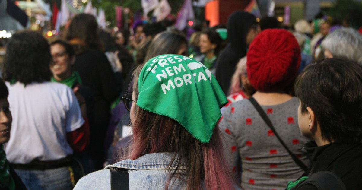 É tortura! PSOL aciona STF contra lei antiaborto!