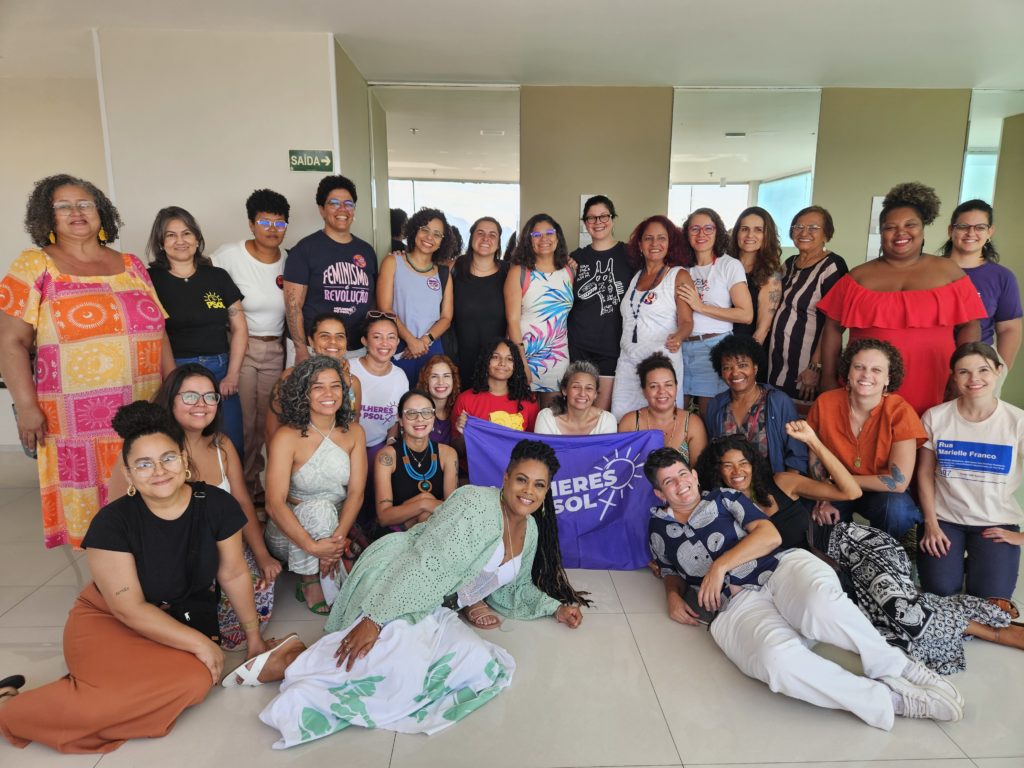 Executiva Nacional das Mulheres do PSOL e mulheres do PSOL Espírito Santo em Vitória, no Espírito Santo, no dia 6 de abril de 2024.